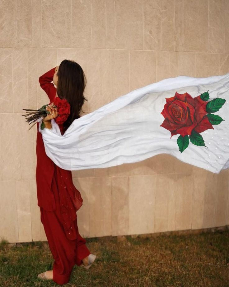 White pure malai chanderi dupatta : “The rose of Resilience”