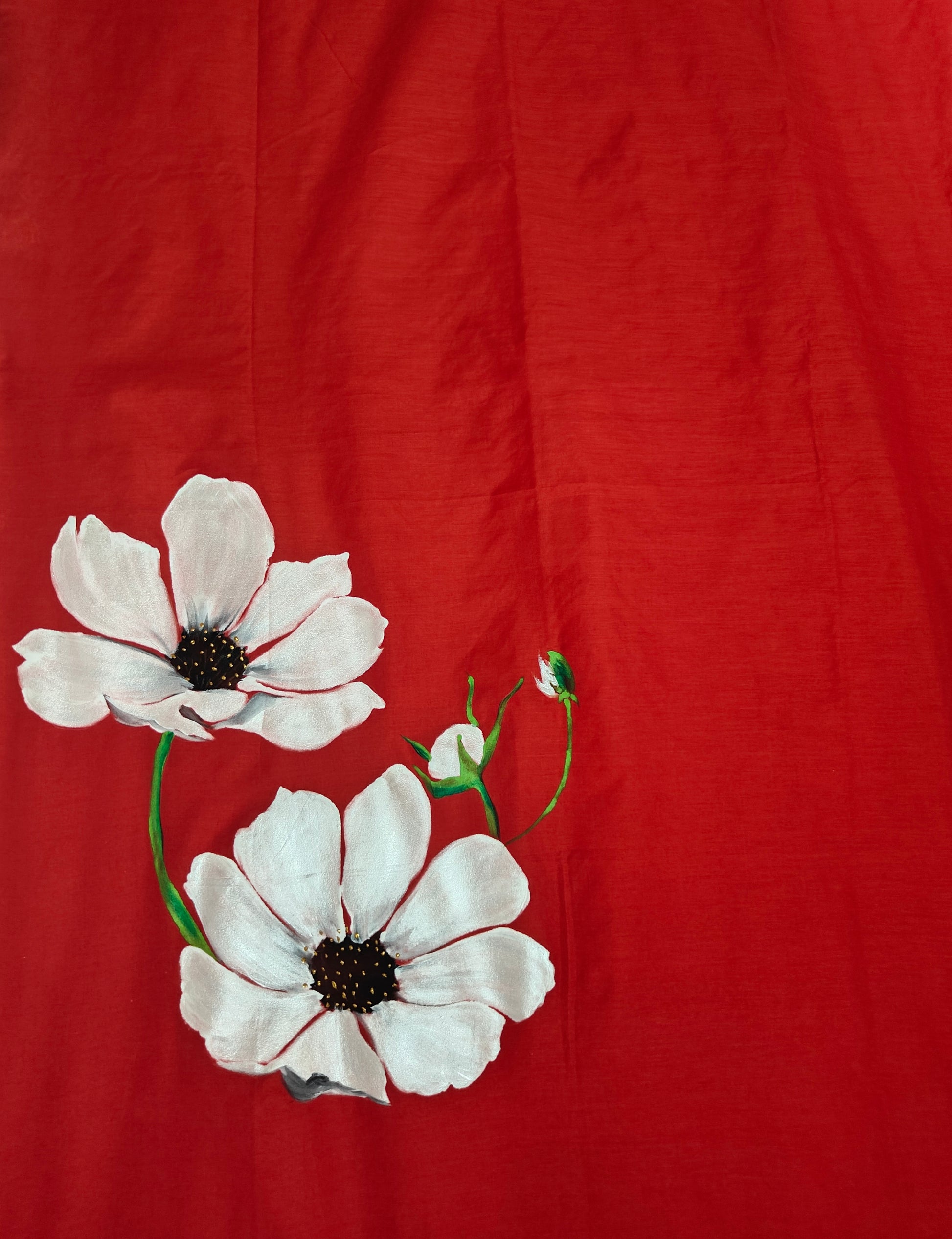 Red handloom saree : The bold Blossom